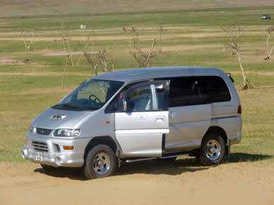 Mongolia travel van Mitsubishi Delica 