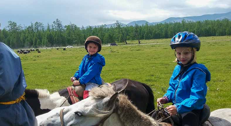 Mongolia family tour