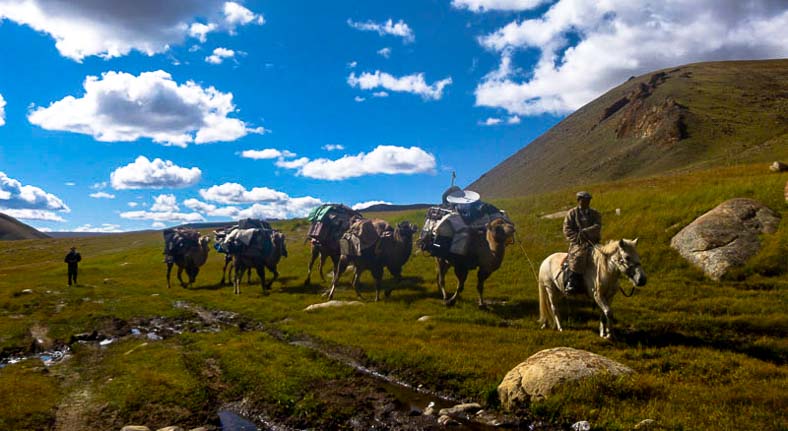 Mongolia nomadic movement
