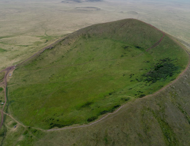 Shiliin Bogd mountain