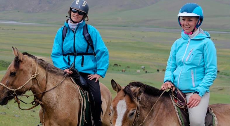 horse riding in gobi desert