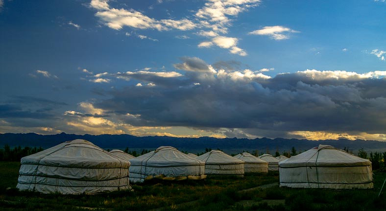 Mongolia tourist camp