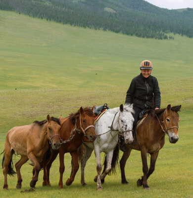 Mongolia horseback tour